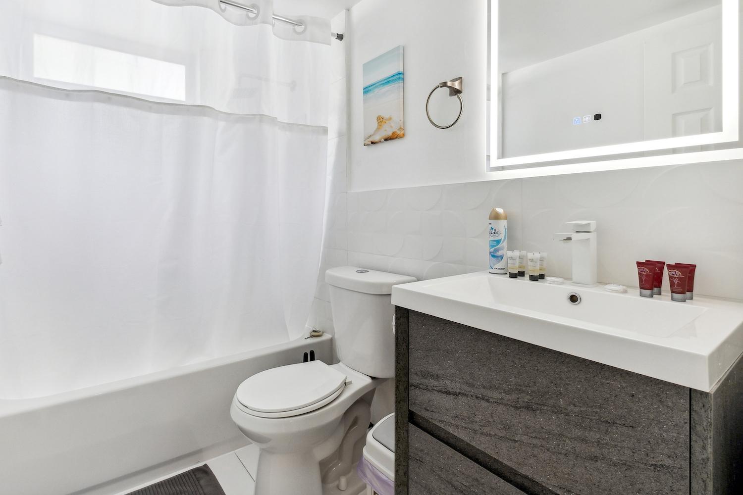 713 Miami Beach Apartments Bilik gambar