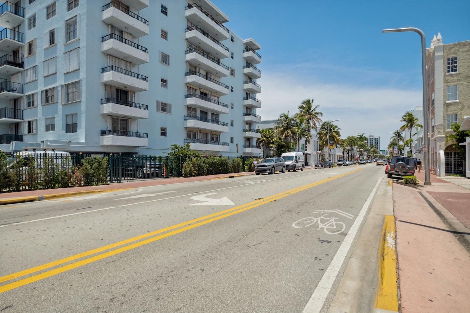 713 Miami Beach Apartments Bilik gambar