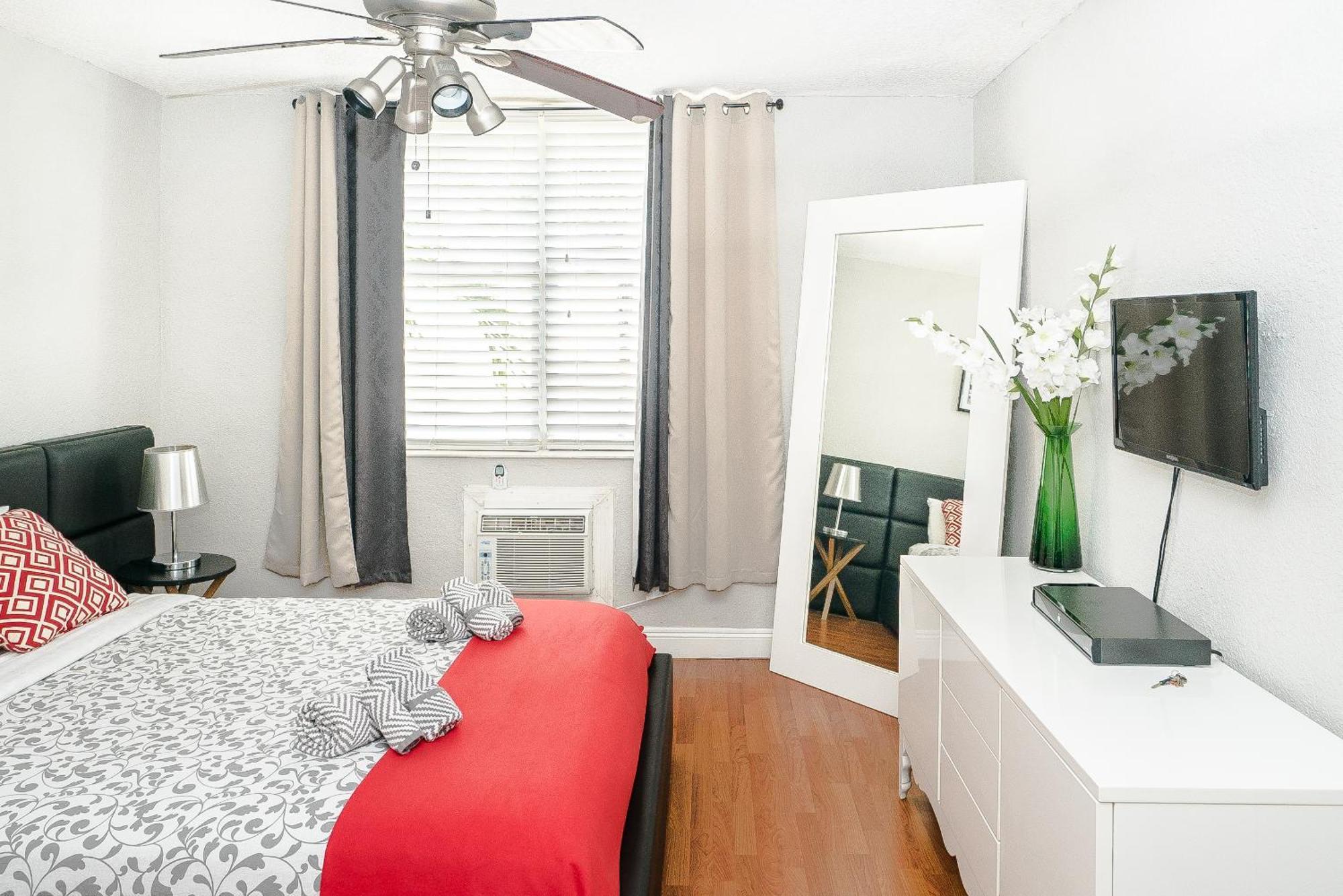 713 Miami Beach Apartments Luaran gambar